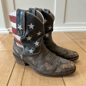Roper American Beauty Cowboy Boots